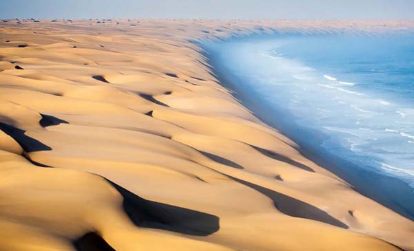 9.) Gurun Namib (Namibia)