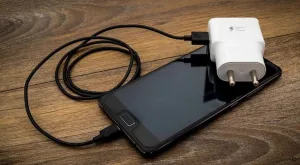 Cara menentukan Charger Yang Baik Untuk Smartphone